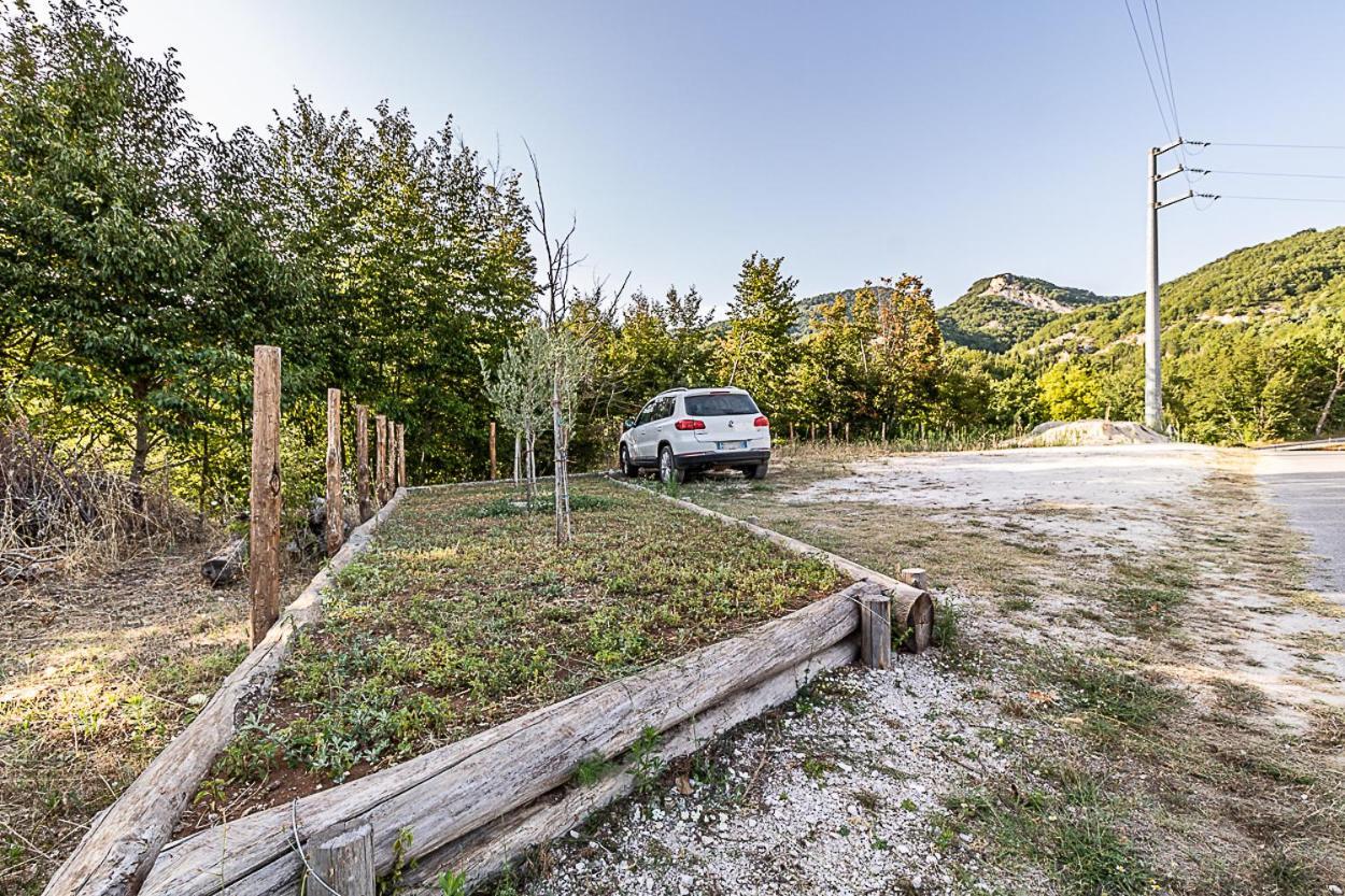 Vila Agriturismo Casal D'Acqua Bianca Casalbuono Exteriér fotografie